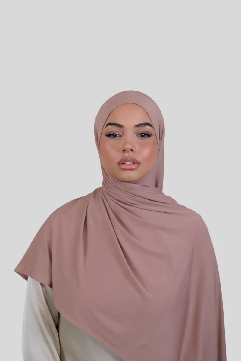 Feinstes Bambus Jersey - Fertiger Express Hijab - Desert Brown (1) @ Lamaari